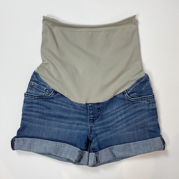 Indigo Blue | Maternity Rolled Hem Denim Shorts - Picture 5 of 6
